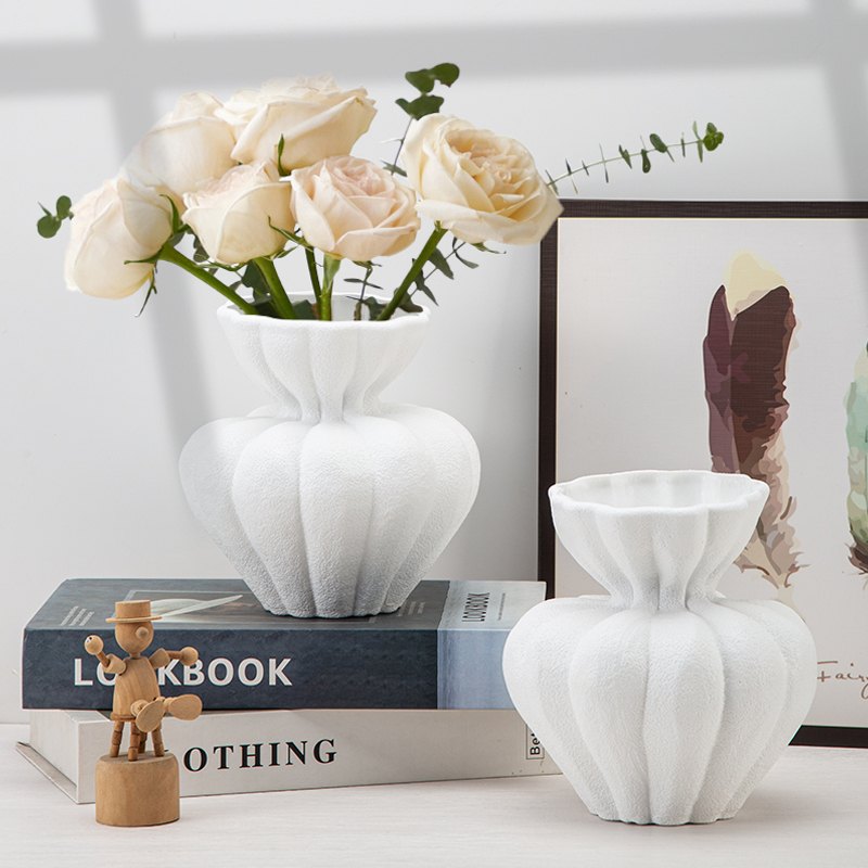 Plastic Vase 18.5x21cmH