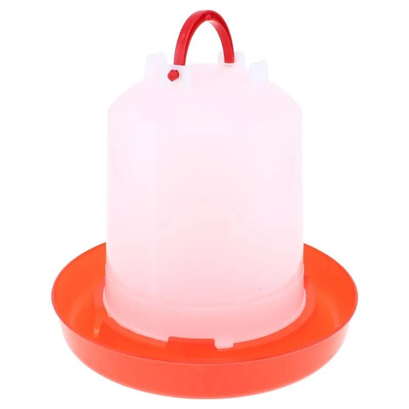 Chicken Water Dispenser with Easy Pull-Up Handle Holds Up To 2.5l 20cm X 22.5cm – image 3
