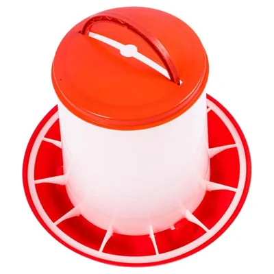 Chicken Feeder with Easy Pull-Up Handle Holds Up To 3kgs 27cm X 26cm