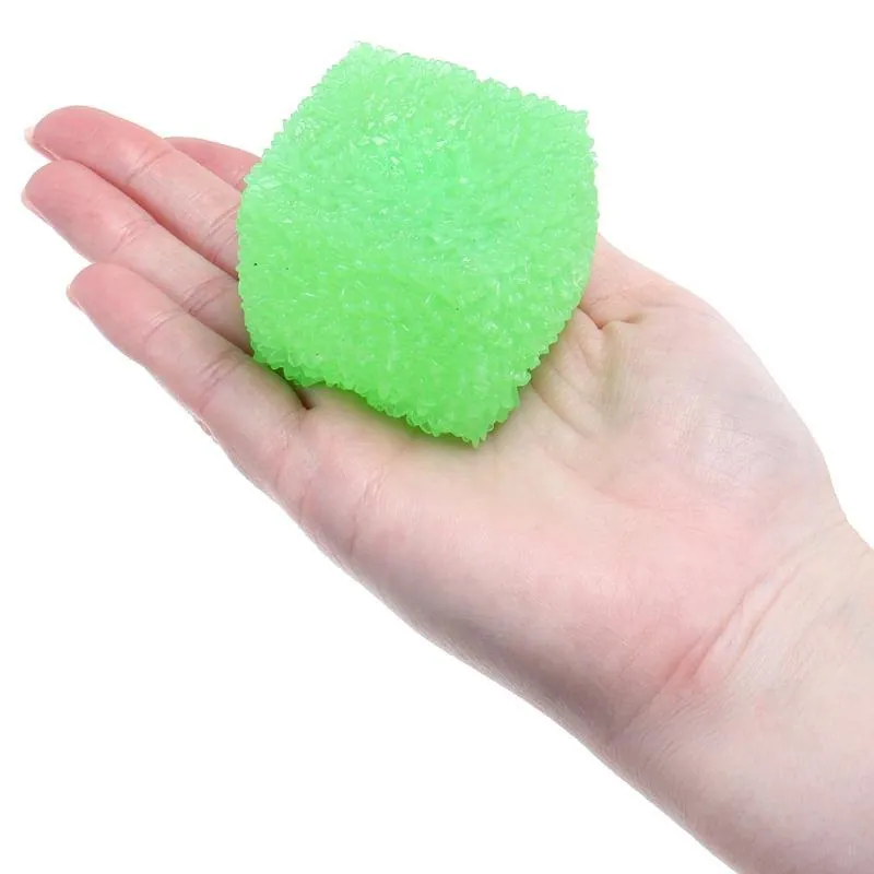 Squishy Squeeze - Slow Rise Spiky Cube - 5cm - Assorted Colours – image 2