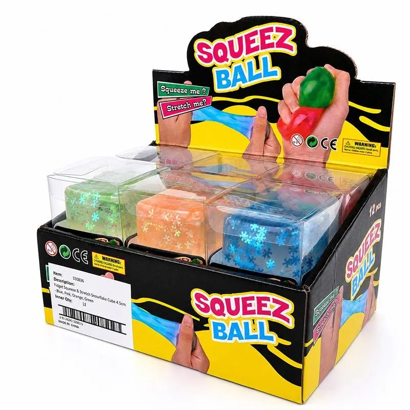 Squishy Squeeze - Slow Rise Snowflake Cube - 4.5cm – image 3