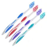 Colgate Toothbrush - Classic Deep Clean - Medium Bristle – image 2