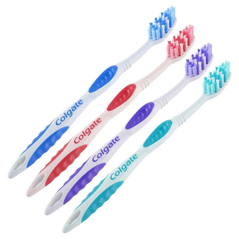 Colgate Toothbrush - Classic Deep Clean - Medium Bristle – image 2